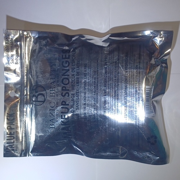 Beauty Sponges 28 Pk NWT - Picture 2 of 2